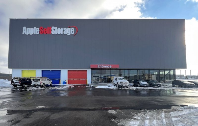 Storage Units at Apple Self Storage - Barrie Churchill - 61 Churchill Drive, Barrie ON